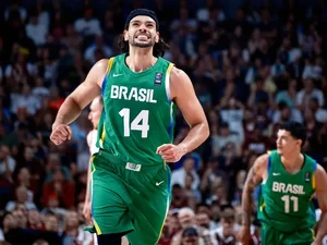 Seleção de Basquete atropela a Letônia e garante vaga nos Jogos de Paris