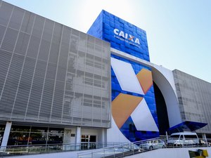 Caixa paga hoje auxílio emergencial a nascidos em junho