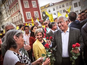 Partido socialista é favorito para vencer as eleições em Portugal