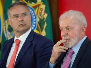 Renan Filho trabalha para reverter impopularidade de Lula de olho na vaga de vice em 2026