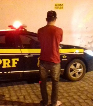 Homem acusado de roubos no estado do Paraná é preso em Alagoas