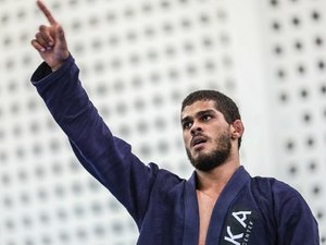 Jovem de Penedo se prepara para representar Alagoas em campeonatos de Jiu-Jitsu nos EUA