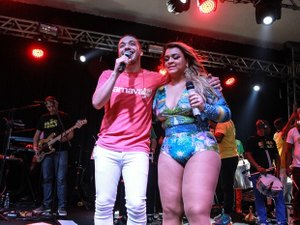 Preta Gil canta com Wesley Safadão em show no Rio