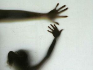 Padrasto é preso suspeito de estuprar enteada de nove anos