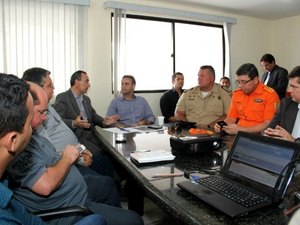 Yale reúne-se com a cúpula da Segurança Pública