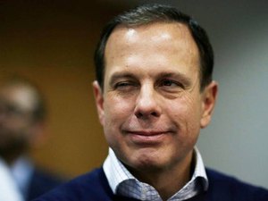 Doria renuncia ao cargo, e Bruno Covas é o novo prefeito de São Paulo