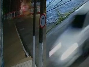 Vídeo flagra momento em que carro atinge mureta e quase despenca às margens da Ladeira do Brito