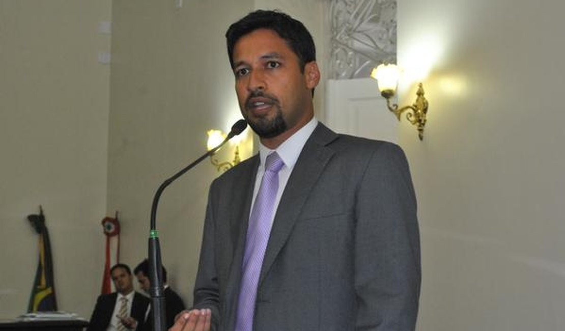 Rodrigo Cunha apresenta recurso sobre voto aberto na ALE