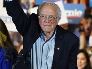 Sanders vence em Nevada e se fortalece na corrida democrata