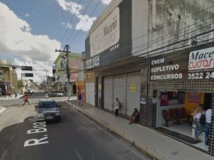 Assaltantes roubam cerca de R$ 2.800 mil em curso supletivo