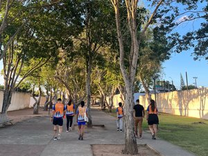 Prodhu da Uneal implanta projeto que incentiva caminhadas ao ar livre em Arapiraca