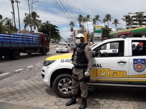 PM flagra 12 descumprimentos no 34º dia de vigência do Decreto Emergencial 