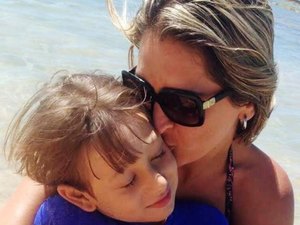 Menino Carlinhos aparece na Argentina e mãe organiza retorno para Pernambuco