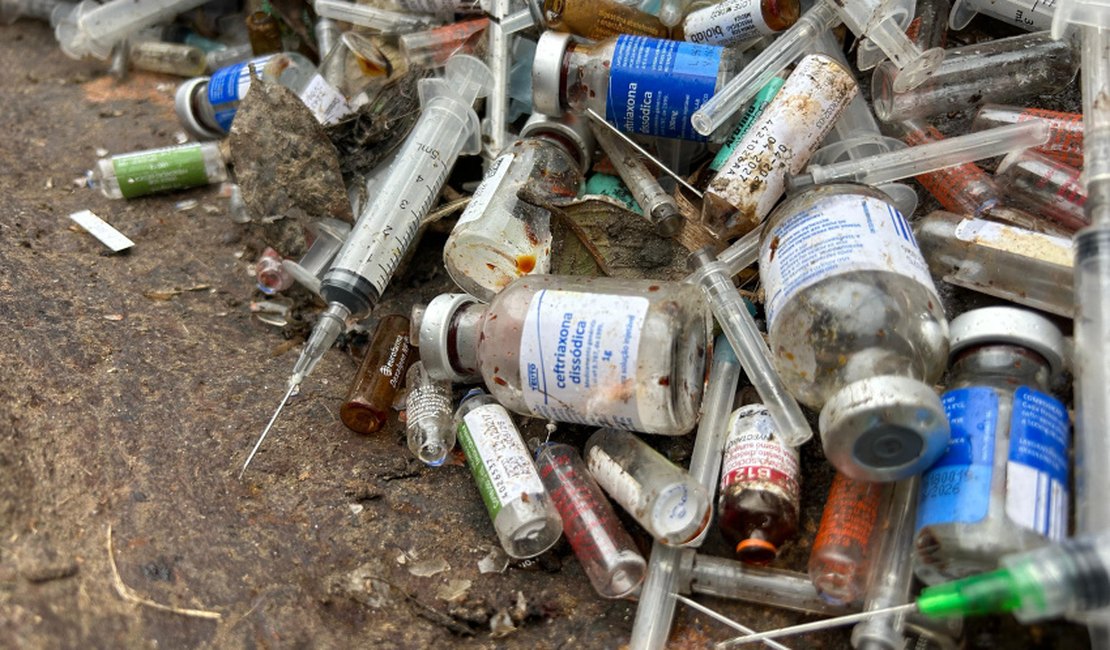 Vigilância Sanitária recolhe seringas descartadas de forma irregular em Maceió