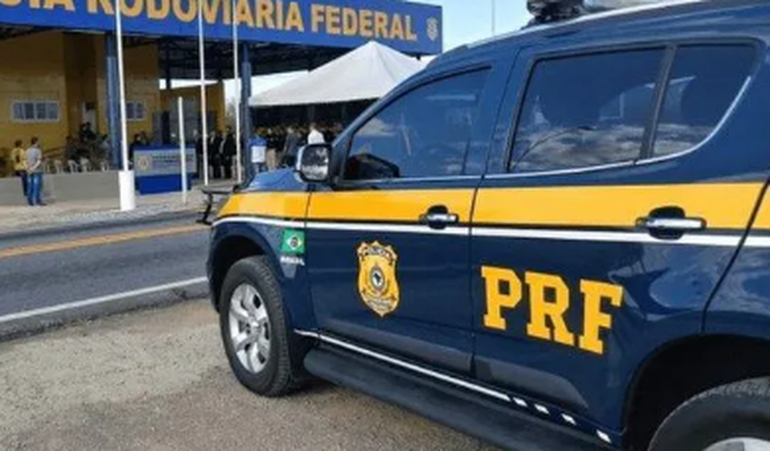 PRF prende homem com mandado de prisão em aberto por pensão alimentícia em Rio Largo