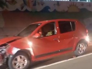 [Vídeo] Acidente entre carro e moto deixa um pessoa morta em Ipioca