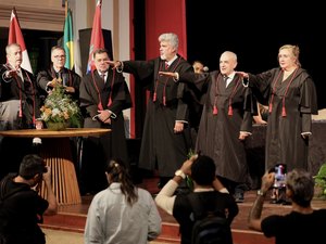 Eduardo Tavares, Maurício Pitta e Luiz Vasconcelos são empossados para cargos no Ministério Público