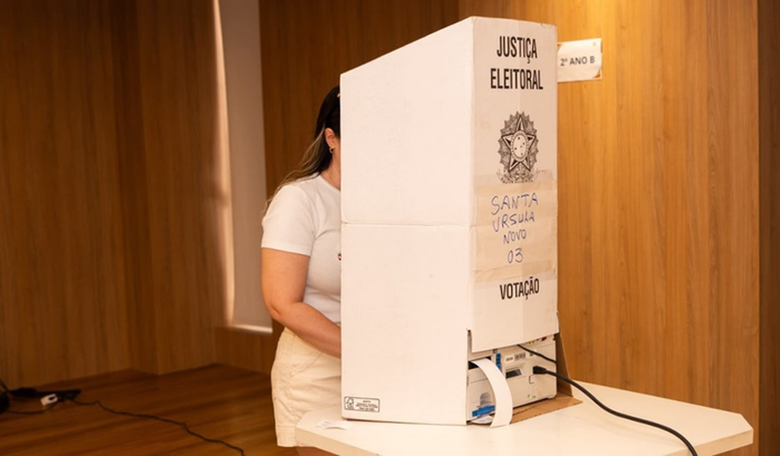 Apenas três pessoas votaram após as 17h30 em Alagoas no segundo turno