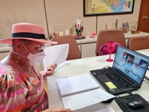 Coordenadora da Bancada de Alagoas confirma fornecimento de caminhões-pipa para o estado