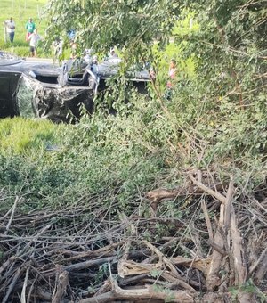 Homem morre após capotar veículo na AL-460 em Porto de Pedras