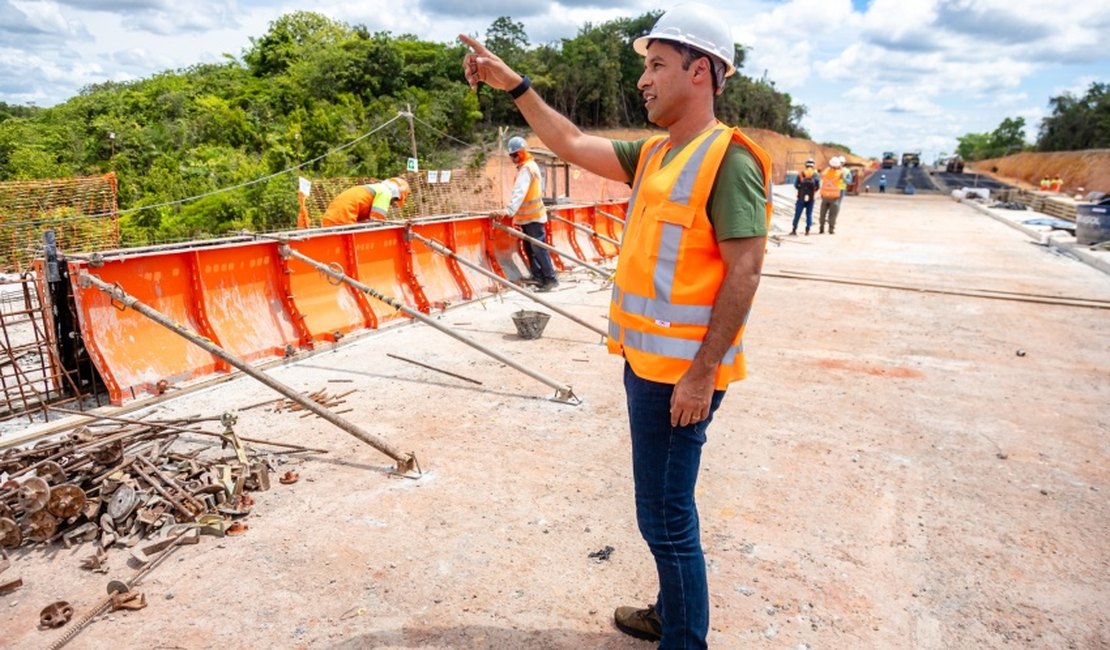Linha Verde avança e chega ao Antares com 80% das obras concluídas