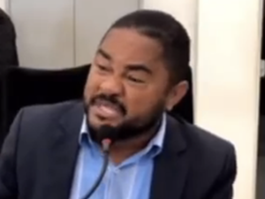 [Vídeo] Grupo Gay de Alagoas repudia fala de vereador por Coruripe que estimula agressão a mulheres trans