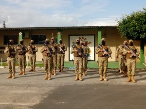 Alfredo Gaspar participa de formatura de novos policiais militares