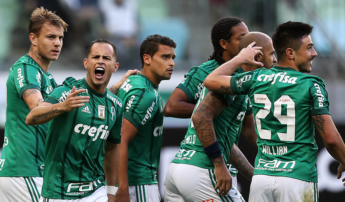 Brasileirão: Corinthians defende liderança, Santos estreia técnico e Vitória quer embalar