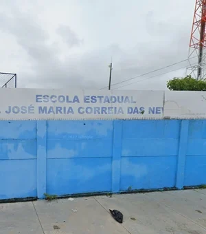 Urna eletrônica apresenta defeito e atrasa votação no Prado, em Maceió