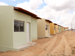 Paulo Dantas entrega habitacional com 50 casas em Dois Riachos neste sábado (29)