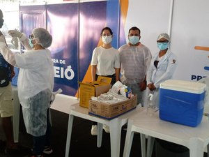 Ginásio Arivaldo Maia terá “Corujão da Vacinação” nesta terça e quarta-feira