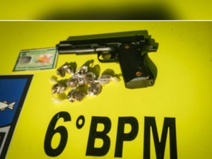 Jovem é preso com maconha e arma falsa em Maragogi
