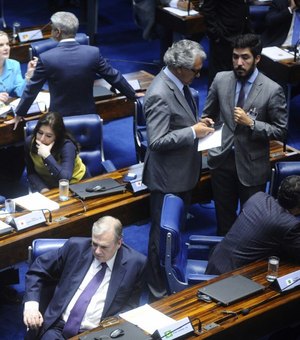 Renan critica proporcionalidade na distribuição de MPs nas casas legislativas
