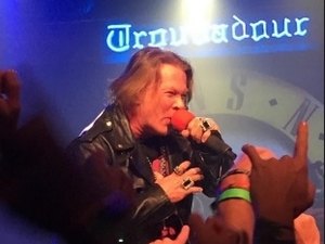 Produtora confirma shows do Guns N' Roses no Brasil em novembro