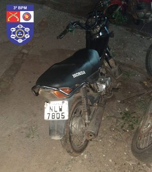 Motocicleta roubada em Arapiraca é localizada por militares na zona rural do município