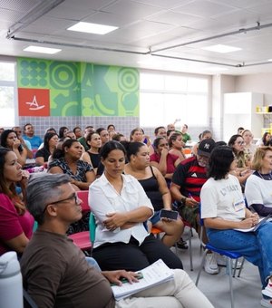 Educação de Maceió escolhe conselhos escolares de 148 unidades de ensino da rede pública municipal