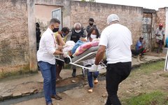 Militares realizam resgate de idoso no Benedito Bentes