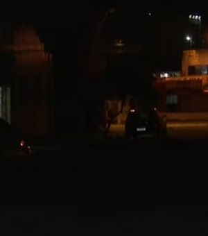Moradores do Prado denunciam falta de iluminação pública próximo a Praça do Pirulito