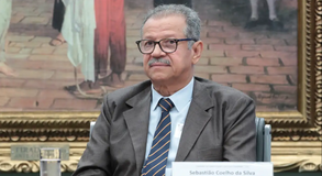 Desembargador alagoano pede prisão de Moraes por envolvimento com Vorcaro