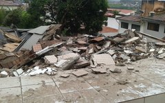 Prédio desabou em Caruaru
