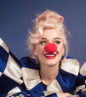 Katy Perry cai no velho pop enlatado com novo disco ‘Smile’