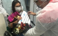 Pacientes são curados da Covid-19 no Hospital de Campanha em Arapiraca 
