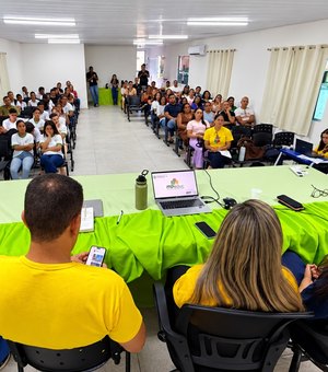 MPEduc visita escolas municipais de Japaratinga e promove escuta pública