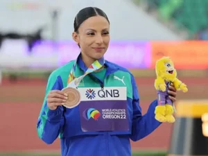 Letícia Oro Melo conquista medalha de bronze no salto em distância pelo Mundial de Atletismo