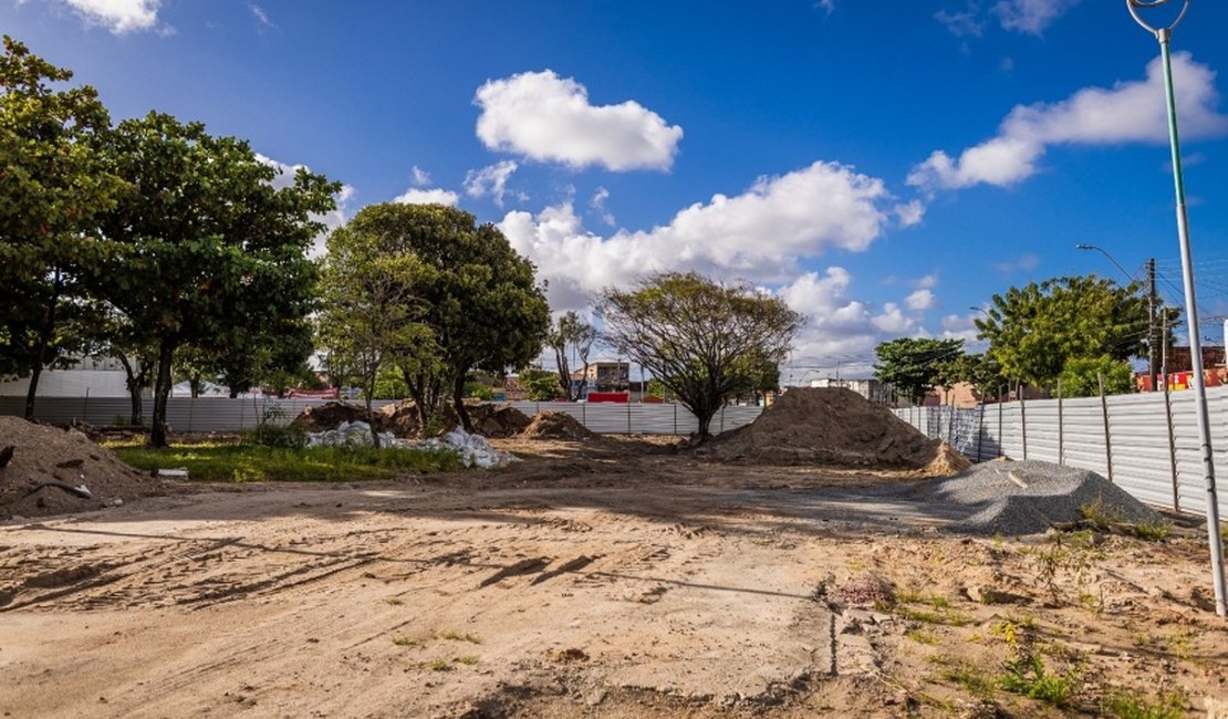 Obras de revitalização da Praça da Faculdade são iniciadas no Prado