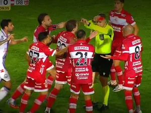 Direção  do CRB apresenta reclamação à CBF contra arbitragem do jogo contra o Operário-PR