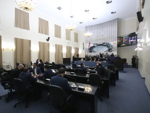 ALE aprova projeto de lei que inclui “Dia do Esperanto” no calendário de eventos