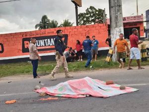 Jovem de 26 anos morre após colisão entre moto e caminhão no Eustáquio Gomes