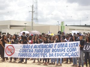 Quase metade dos campi do Instituto Federal de Alagoas estão ocupados