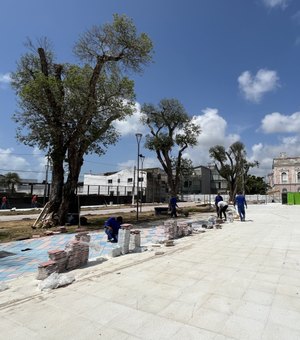 Revitalização da Praça Marechal Deodoro, em Maceió, entra na reta final